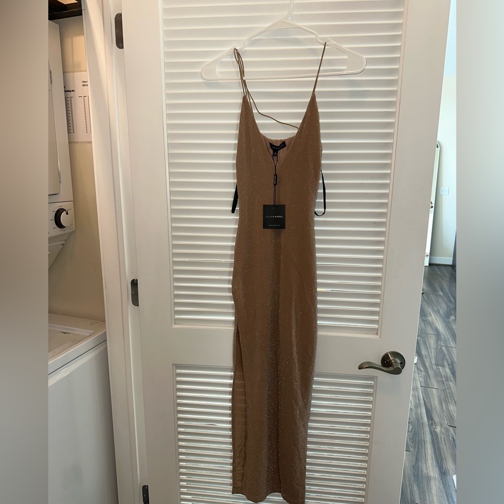 Jlux brown dress with high slit. NWT